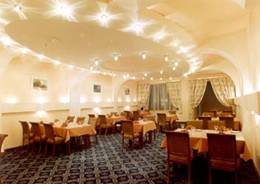 Hotel " ARARAT " in Yerevan - 4 Star